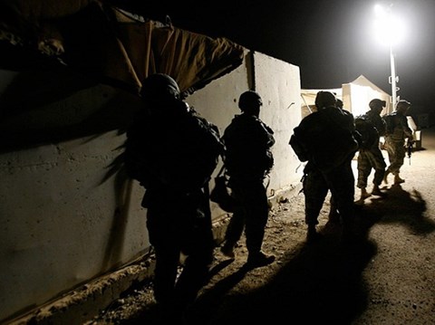  Liên quân do Mỹ dẫn đầu tham gia hoạt động diệt khủng bố IS ở Iraq