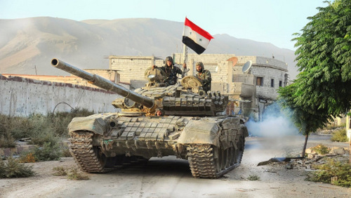  Chiến sự Syria: Xe tăng quân chính phủ trong chiến dịch giải phóng Aleppo. Ảnh: Almasdar News