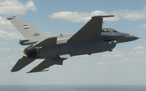  Khủng bố IS: Máy bay chiến đấu của không quân Iraq. Ảnh: defensenews