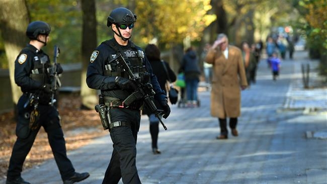 Khủng bố IS: FBI Cảnh báo công dân Mỹ nguy cơ khủng bố Nhà nước Hồi giáo (IS) dịp năm mới