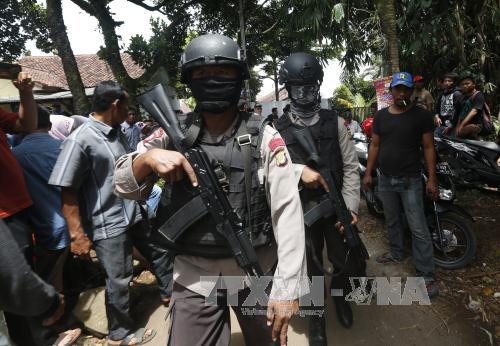  Cảnh sát Indonesia tiêu diệt 2 nghi can khủng bố IS. Ảnh: EPA/TTXVN