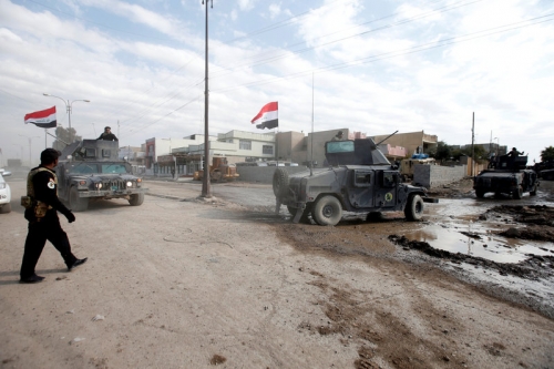 Quân đội Iraq tiếp cận sông Tigris, nhắm mục tiêu khủng bố IS ở sân bay Mosul