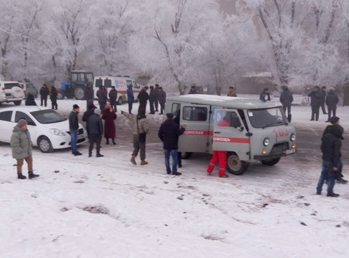  Cảnh sát cùng lực lượng cứu hộ tại hiện trường vụ tai nạn máy bay tại Thổ Nhĩ Kỳ