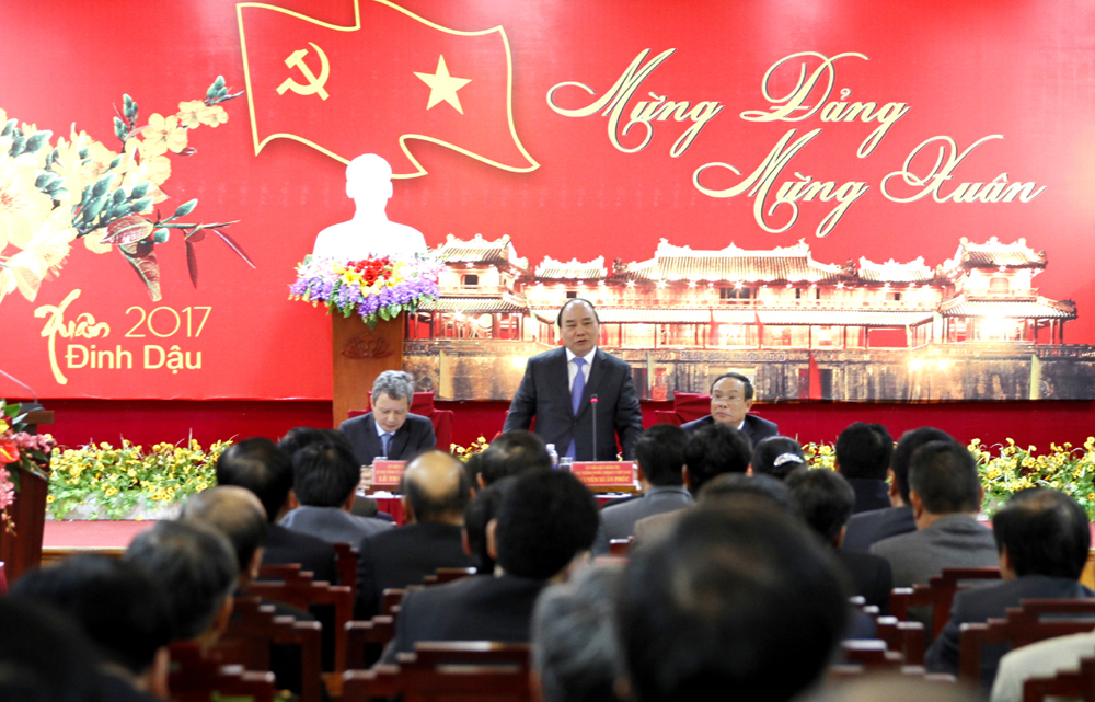  Thủ tướng Nguyễn Xuân Phúc phát biểu tại buổi làm việc với lãnh đạo tỉnh Thừa Thiên-Huế. Ảnh: VGP