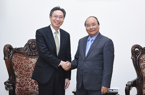  Thủ tướng Nguyễn Xuân Phúc tiếp Tổng Giám đốc Ngân hàng Tokyo Mitsubishi (Nhật Bản) Takashi Oyamada. Ảnh: VGP
