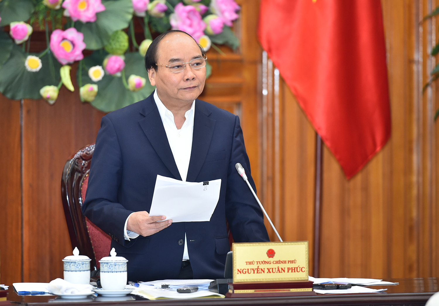  Thủ tướng Nguyễn Xuân Phúc hoan nghênh tinh thần chống tiêu cực, tham nhũng, tiết kiệm trong phát triển GTVT. Ảnh: VGP