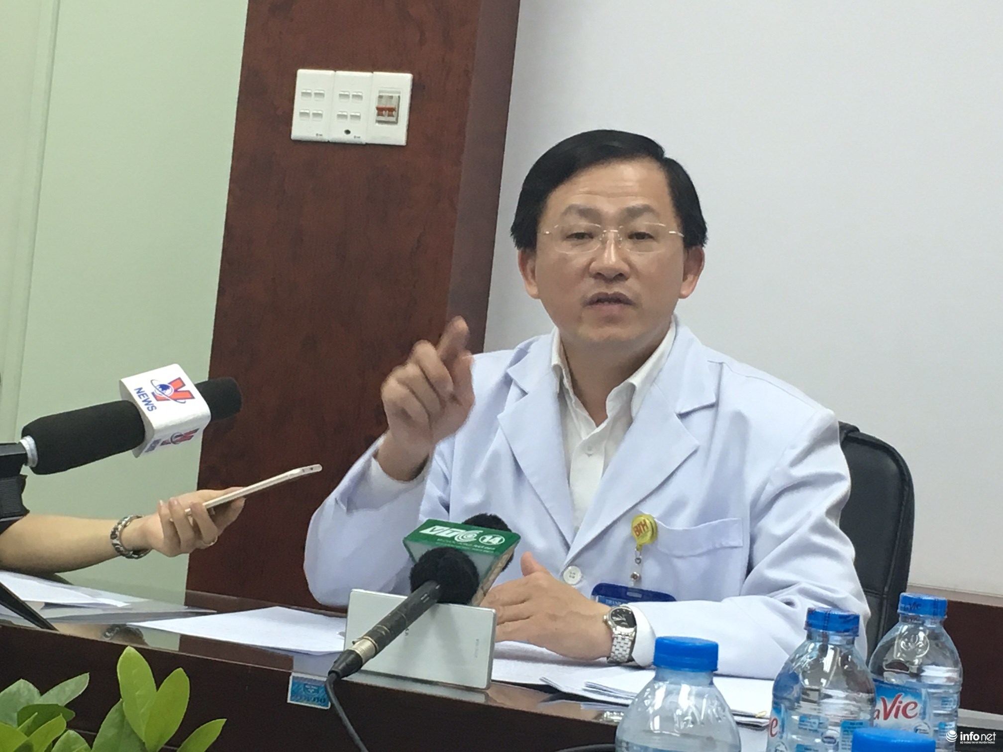  Giám đốc Truyền máu - Huyết học TP. Hồ Chí Minh nói về vụ gần 20.000 viên thuốc trị ung thư bị tiêu hủy. Ảnh: Infonet