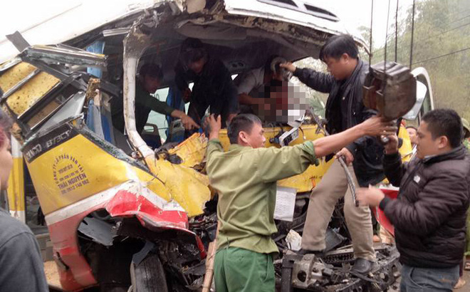  Tai nạn xe buýt ở Thái Nguyên khiến nhiều người thương vong. Ảnh: Trí thức trẻ