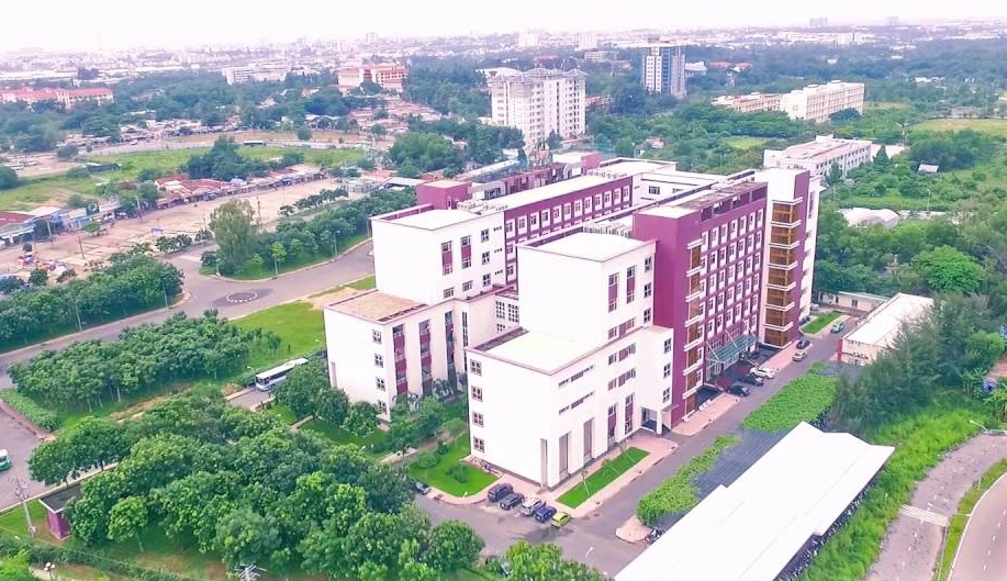 TOP 10 trường đại học có mức học phí 'con nhà giàu' ở TP. Hồ Chí Minh