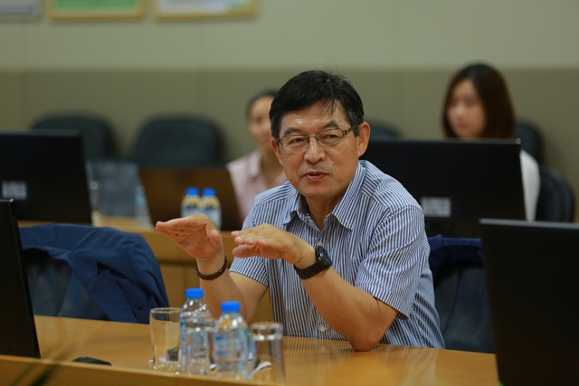  Ông Shim Won Hwan, Tổng Giám đốc của Samsung Việt Nam. Ảnh: Dân trí