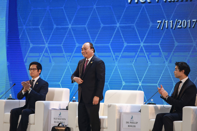  Thủ tướng Nguyễn Xuân Phúc tin tường sẽ hiện thực hóa mục tiêu 1 triệu doanh nghiệp vào năm 2020. Ảnh: Dân trí