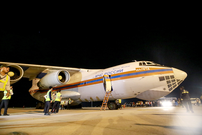  Chiếc phi cơ II-76 xuất phát từ sân bay Ramenskoye, ngoại ô thủ đô Moscow, sau nhiều giờ đã đến được địa điểm chỉ định cứu trợ. Ảnh: VnExpress