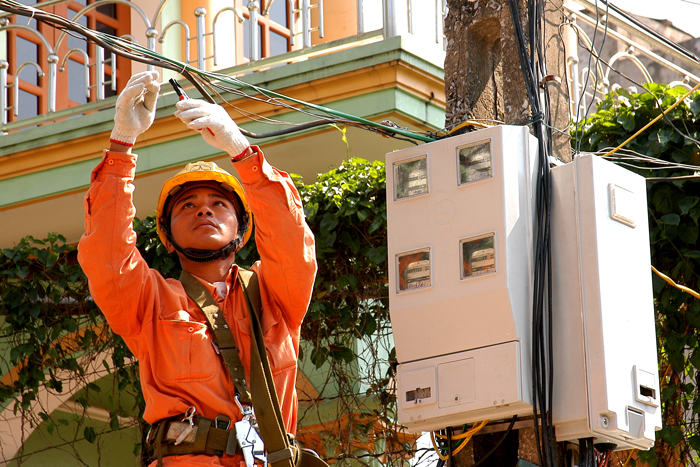 EVN HANOI tăng cường ứng dụng khoa học công nghệ để nâng cao năng suất chất lượng công tác quản lý vận hành lưới điện