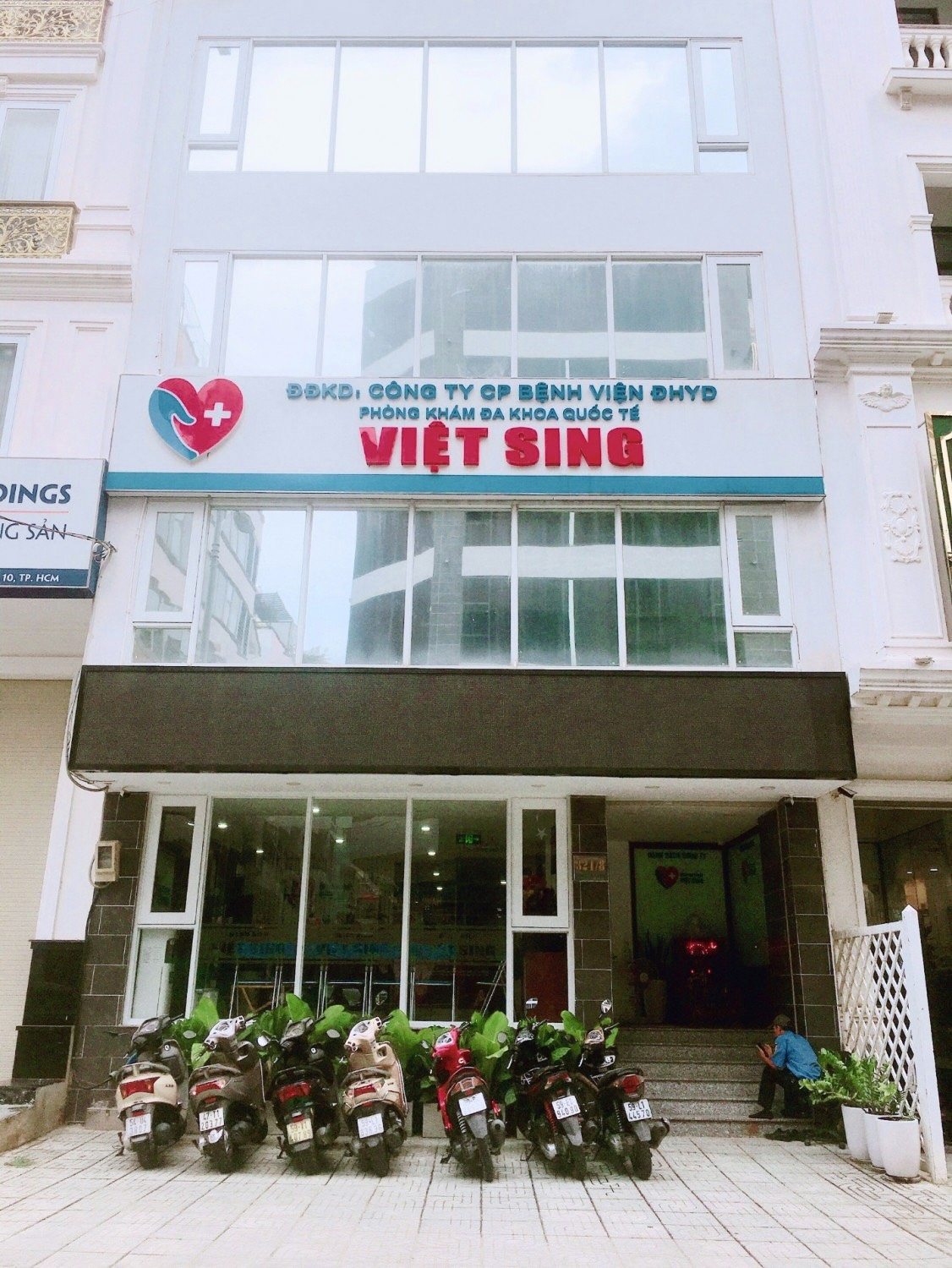 Bệnh viện ĐHYD Việt