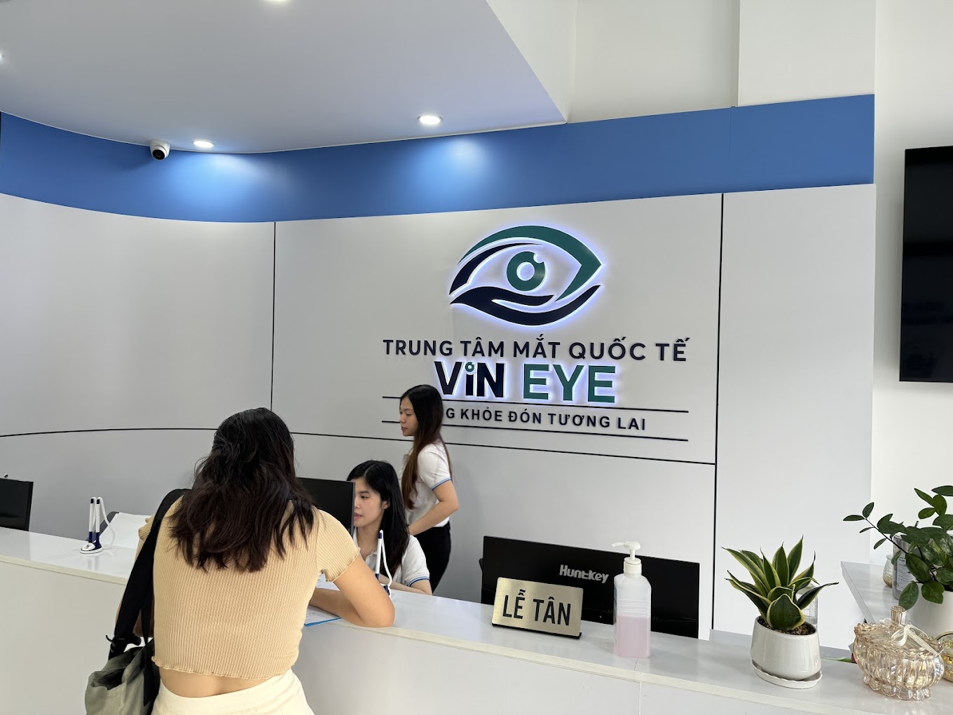 Bệnh viện mắt Quốc tế Vin Eyes bị phạt hơn 80 triệu đồng