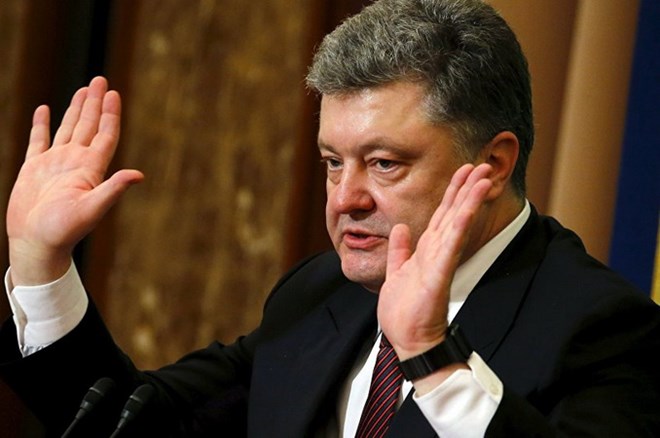 Tổng thống Poroshenko được cho là sẵn sàng nhượng bộ ở Donbass trong bối cảnh tình hình Ukraine đang tăng nhiệt