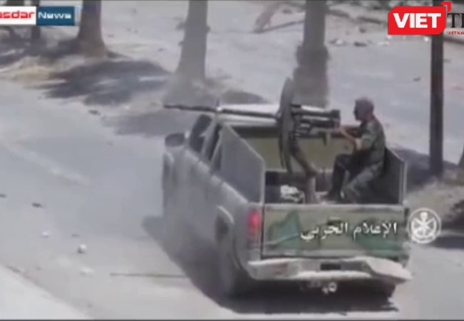 Tình hình chiến sự Syria mới nhất: Binh sĩ quân đội Syria chiến đấu ở Đông Ghouta