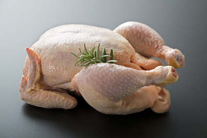 Thịt gà nhiễm khuẩn là tin tức về vệ sinh an toàn thực phẩm được nhiều người chú ý