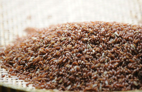 Gạo lứt có nhiều tinh chất dinh dưỡng, có lợi cho sức khỏe