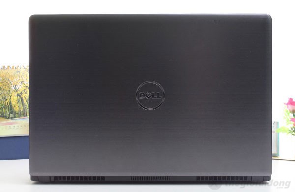 Laptop giá rẻ Dell mang đến sự tiện lợi cho người dùng