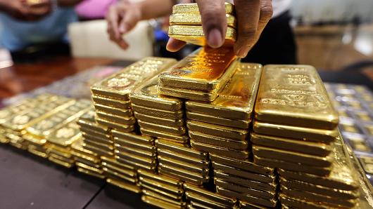 Chênh lệch giữa giá vàng trong nước và giá vàng thế giới hôm nay đang ở khoảng 350.000 đồng/lượng