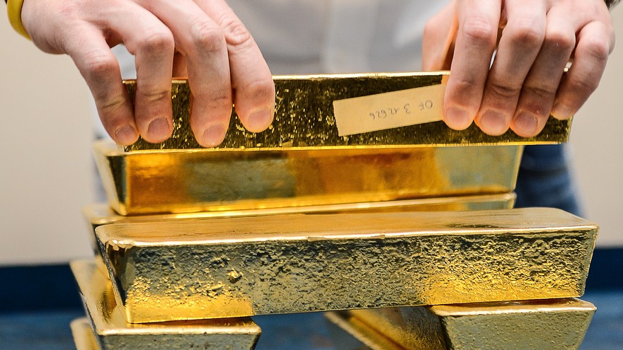Dù giá vàng hôm nay đi xuống, một bộ phận chuyên gia vẫn tỏ ra lạc quan về thị trường vàng