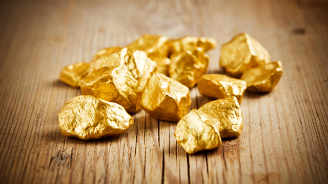 Dù giá vàng hôm nay tăng nhẹ, giới chuyên gia vẫn dự đoán giá vàng nhiều khả năng sẽ về ngưỡng 1.000 USD/oz