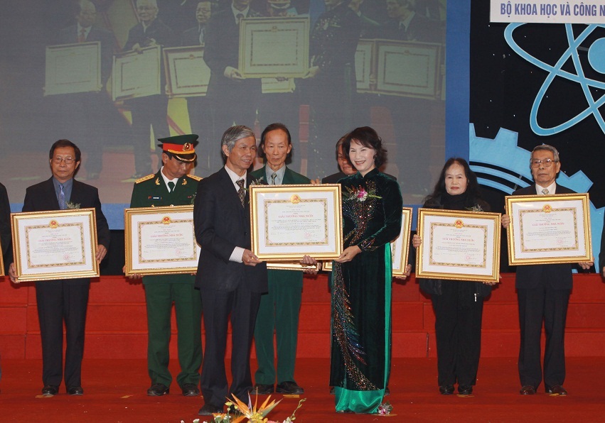 94 hồ sơ dự xét tặng Giải thưởng Hồ Chí Minh, Giải thưởng Nhà nước về Khoa học và Công nghệ