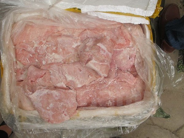 nội tạng bẩn, lòng lợn thối, Cảnh sát môi trường, bộ công an, bắt 5 tấn lòng lợn thối