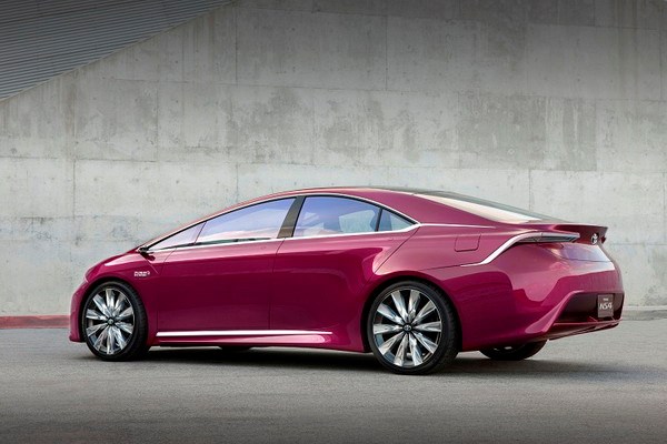 Mẫu xe Prius 2015, Toyota, hybrid, tiết kiệm nhiên liệu