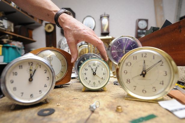 Nhiều trang web từng gặp rắc rối lớn chỉ v&igrave; một gi&acirc;y nhuận