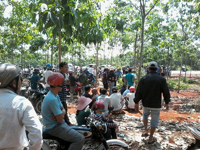 Hiện trường vụ án mạng giết người phi tang xác trong rừng cao su ở Đồng Nai