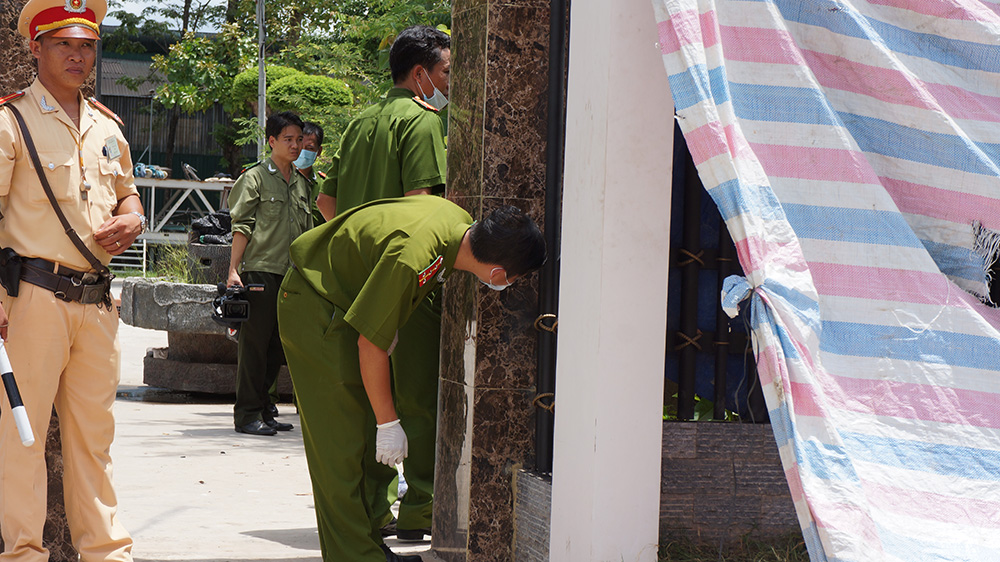 Bộ Công an vào cuộc vụ thảm sát 6 người trong gia đình ở Bình Phước. Các đối tượng đang được khoanh vùng