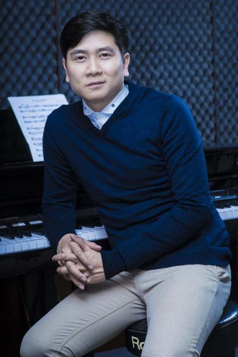 Nhạc sĩ Hồ Hoài Anh sẽ đảm nhận vai trò giám đốc âm nhạc của The Voice- Giọng hát Việt 2015