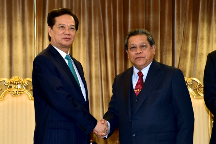 Thủ tướng Nguyễn Tấn Dũng gặp Chủ tịch Hạ viện Malaysia