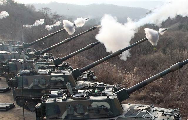Pháo tự hành K-9 sở hữu nhiều tính năng mạnh mẽ do Hàn Quốc tự sản xuất
