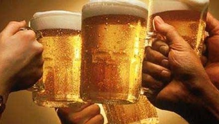 Bia giả có thể phân biệt bằng cảm quan hoặc mùi vị