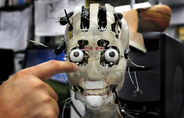 Robot sẽ thông minh hơn con người vào năm 2029