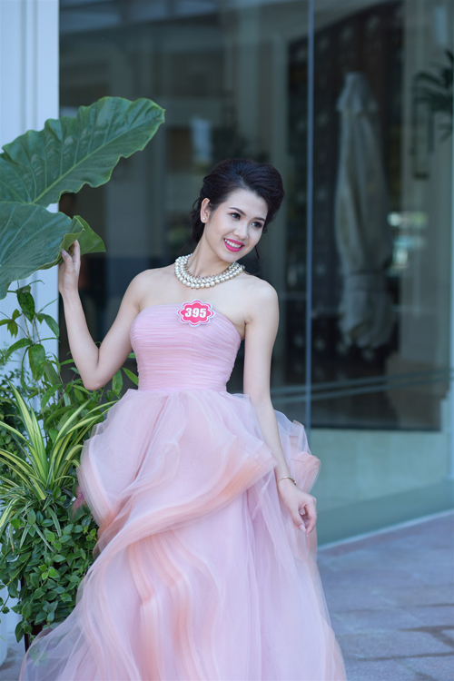 Thí sinh Hoa hậu Việt Nam mỗi người một vẻ