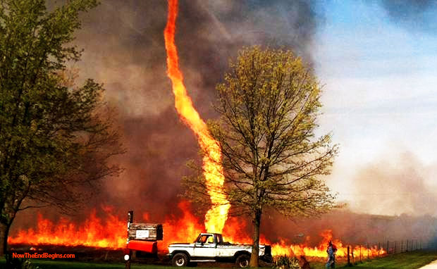 Vòi rồng lửa được coi là một trong những hiện tượng lạ cực hiếm trong tự nhiênn
