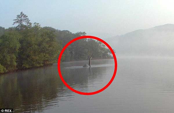 Có nhiều tranh cãi quanh hiện tượng bí ẩn về sự tồn tại của quái vật hồ Loch Ness