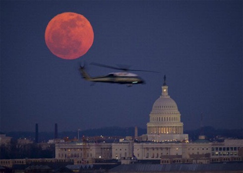 Hiện tượng bí ẩn - Mặt trăng máu năm 2003