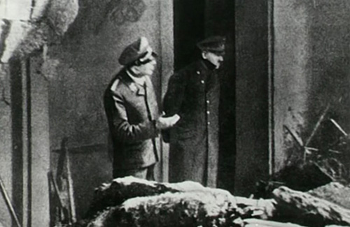 Hình ảnh này được cho là của trùm phát xít Đức Hitler do tờ Bussiness Insider đăng tải