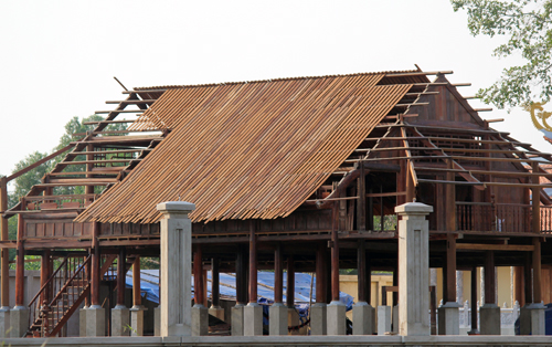 Hoài Linh có thể tiếp tục xây dựng nhà thờ Tổ vào tháng 4/2016