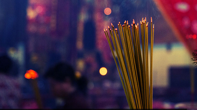 Giải mã tháng 5 âm lịch - tháng 'Cửu Độc' phải kiêng chuyện gối chăn