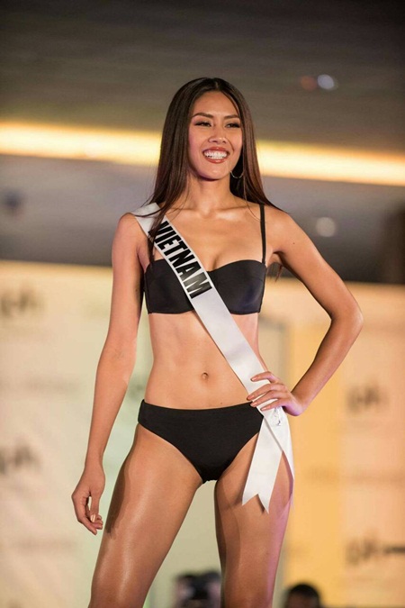 Nguyễn Thị Loan lọt top 1 bikini xuất sắc nhất của chuyên trang sắc đẹp Miss Universe 2017