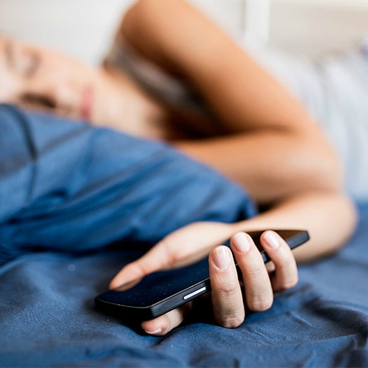 Thói quen khi ngủ hầu như ai cũng mắc phải này có thể khiến bạn mắc ung thư và vô sinh