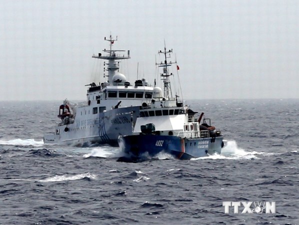 Tình hình biển Đông 10/7: Nguy hiểm tàu đầu kéo Trung Quốc