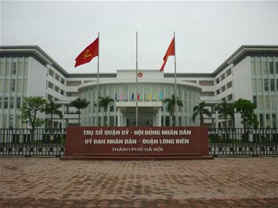 Trụ sở UBND quận Long Biên