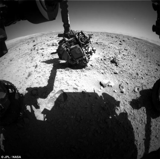 Tìm thấy vệt sáng bí ẩn trên sao Hỏa